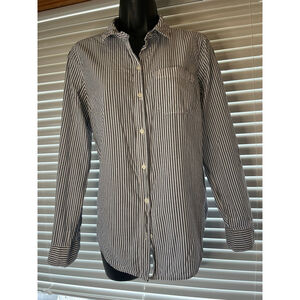 The Classic Shirt by Old Navy 100% Cotton medium